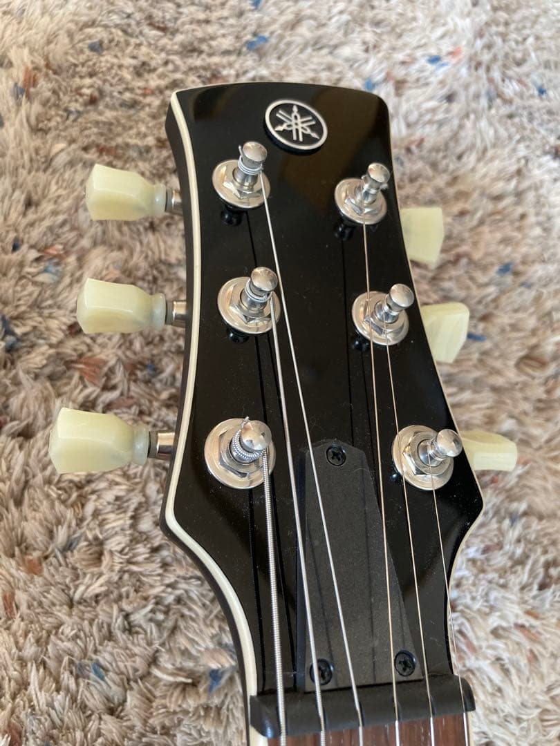 ギター YAMAHA REVSTAR RSS20VW