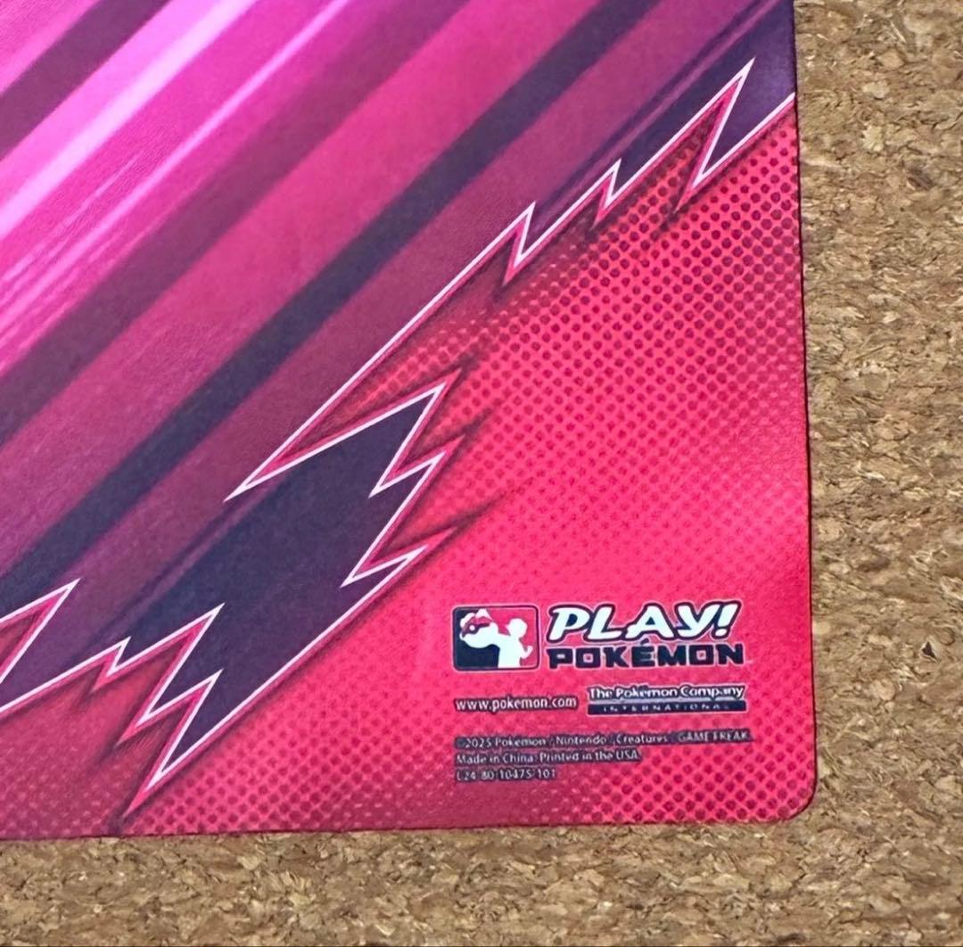 海外　ポケモンカード　プレイマット　ミュウツー サカキ ロケット団