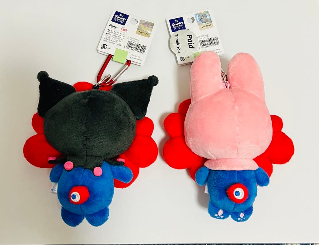 サンリオ　ミャクミャクなりきりぬいぐるみ　カラビナ　マイメロ　クロミ