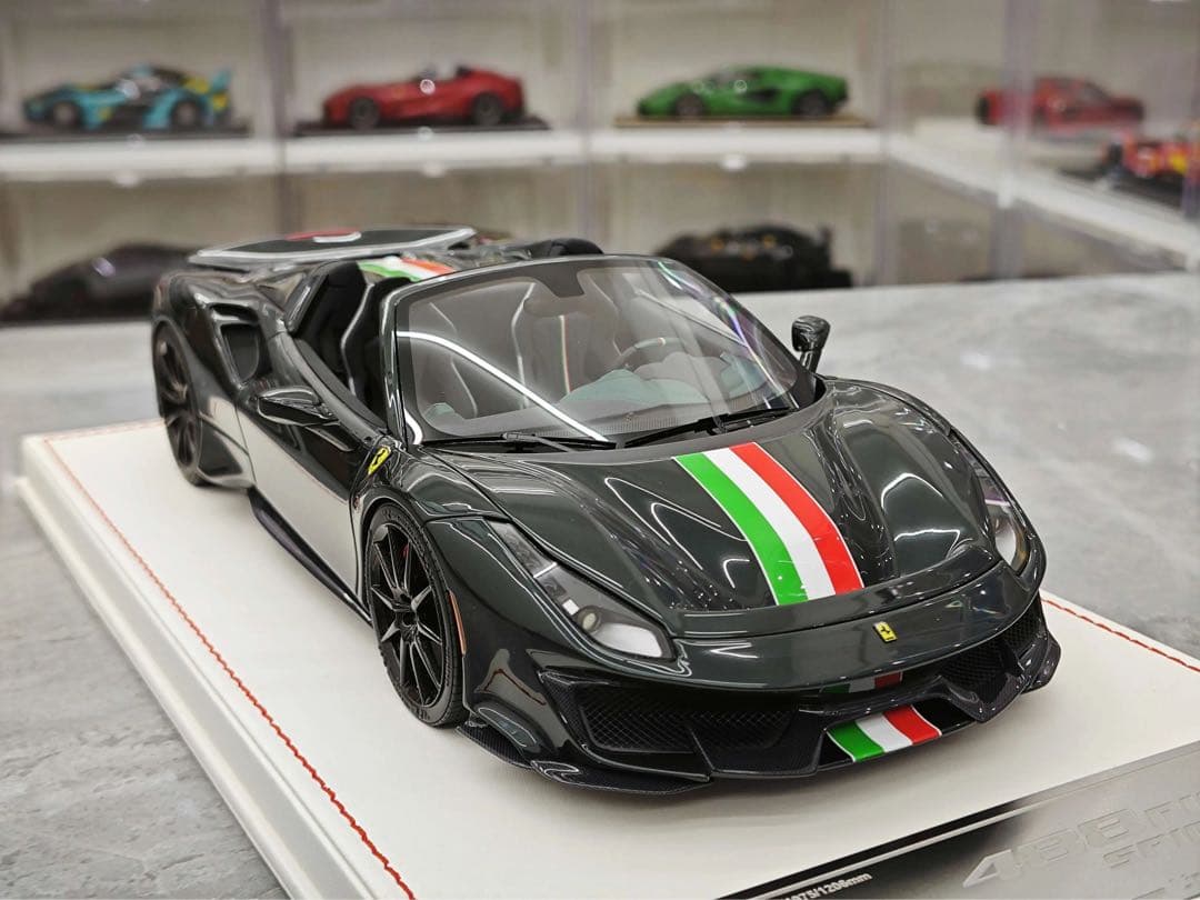 希少 DM モデル 1/18 フェラーリ 488 ピスタ ミニカー 限定30台