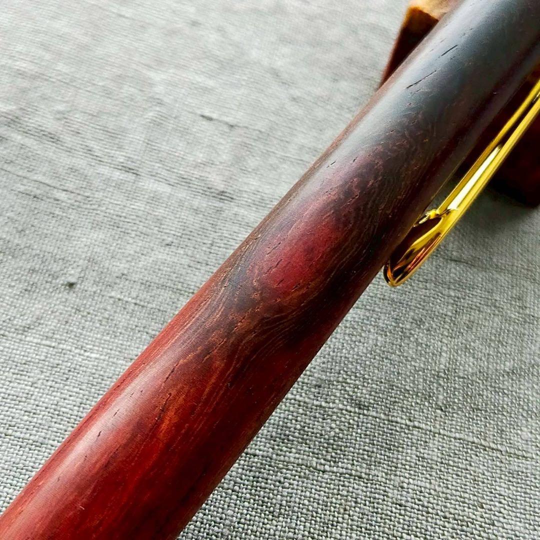 サイアミーズローズウッド　糸縮杢　ハンドメイド　木軸シャープペン　0.5mm