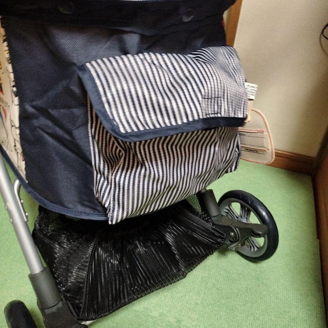 ペットパラダイス　PEANUTS スヌーピー柄　ペットカート