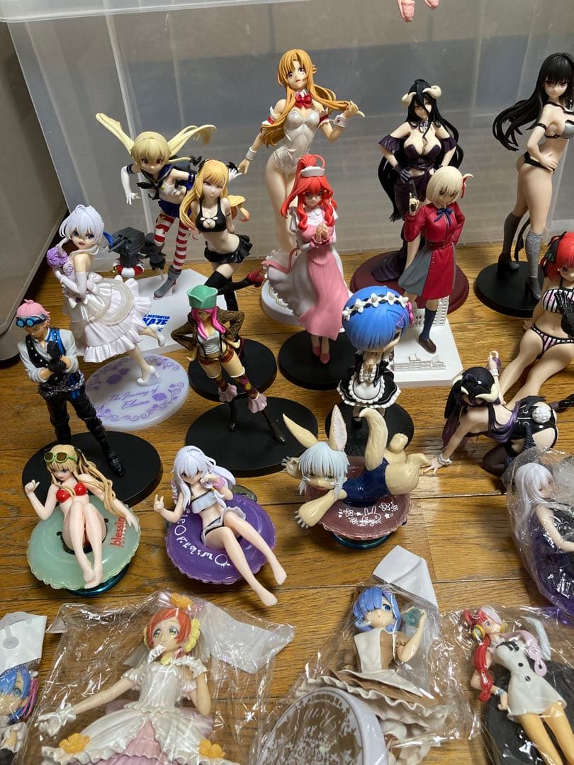 フィギュア　まとめ売り　箱無し　103個以上 スケール　一番くじ　プライズ