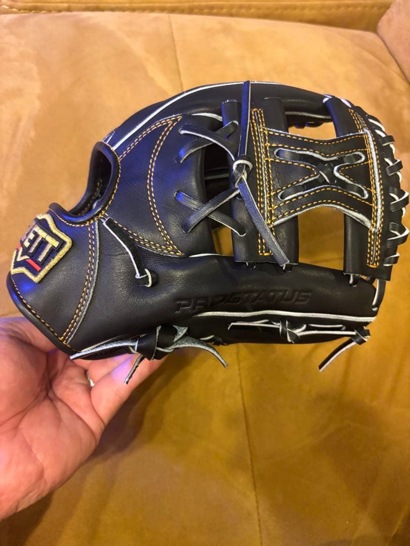 【新品】ゼット プロステイタス 軟式グローブ ブラック 二塁手・遊撃手用