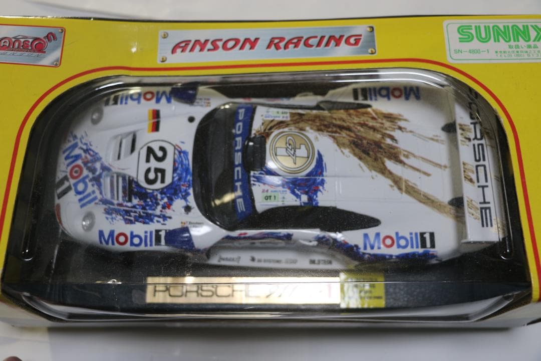 貴重　ANSON RACING製 ポルシェ９１１ＧＴ１　１／１８　中古品