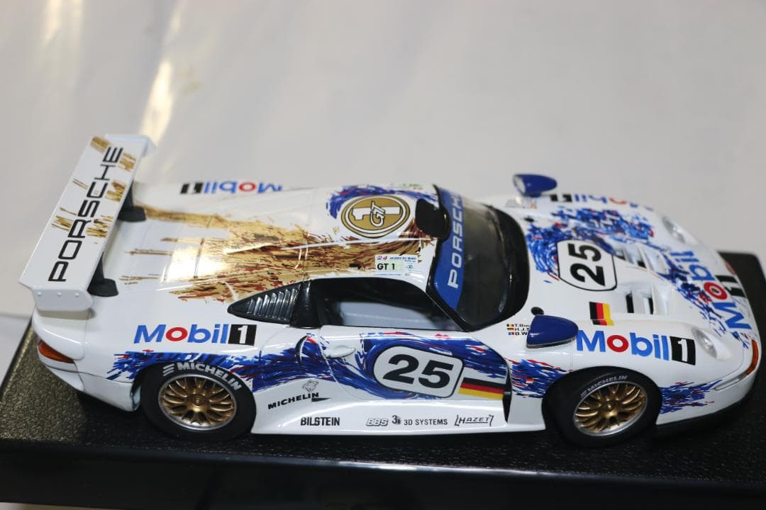 貴重　ANSON RACING製 ポルシェ９１１ＧＴ１　１／１８　中古品