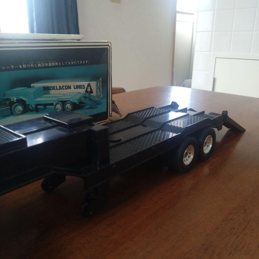 45年前のラジコントレーラー