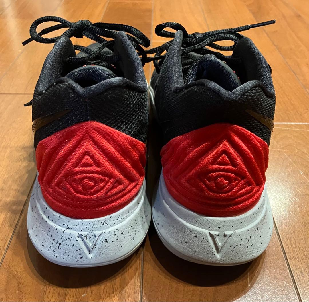 【NIKE】Kyrie 5 ブラック/レッド