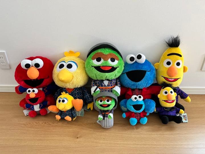 SHINee セサミストリートコラボ　ぬいぐるみ(大&小)