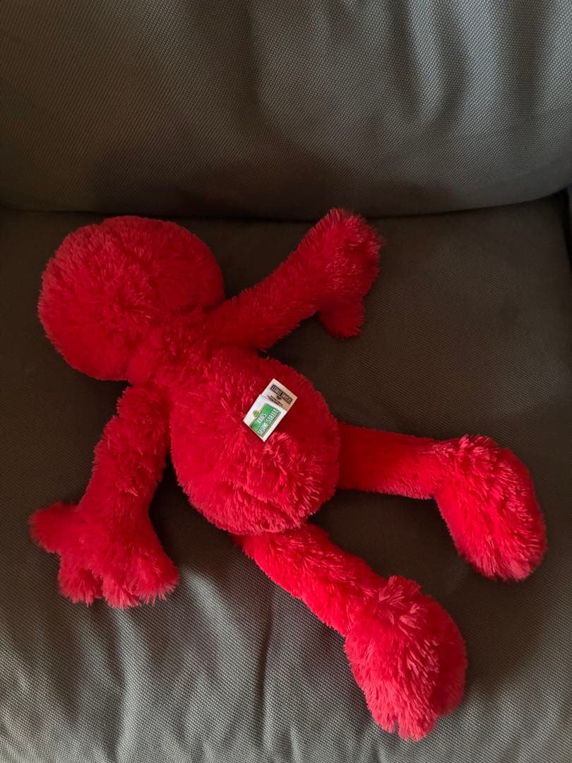 UNIQLO kaws ユニクロ カウズ セサミストリートぬいぐるみ