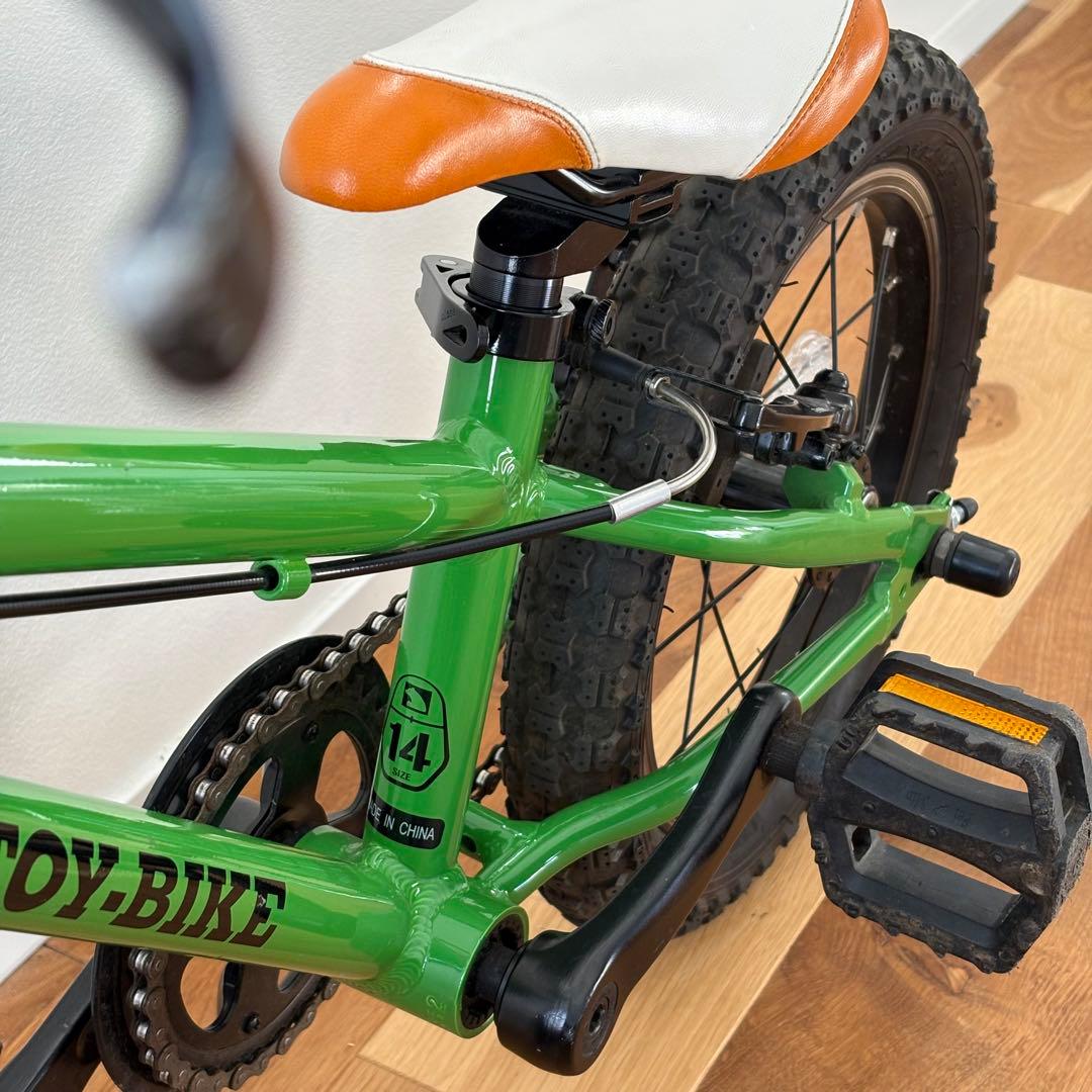 ヨツバサイクル×TOY-BIKE　キャロットグリーン 14インチ 引取り限定