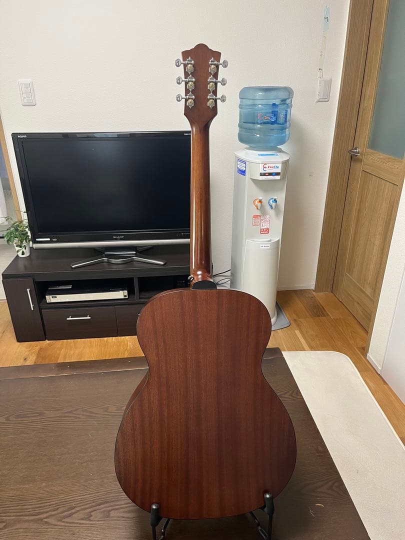 GUILD ギルド OM-320 ★新品同様★プチカスタマイズ★