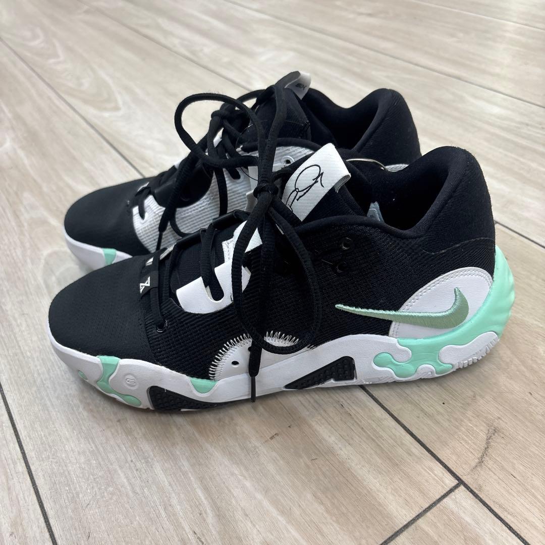 Nike バスケットボールシューズ ブラック/ホワイト/ミント