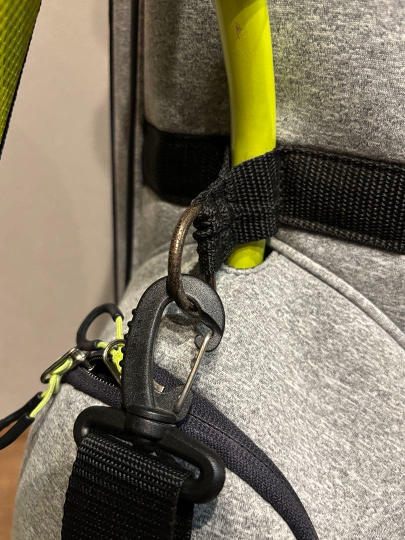 PUMA フード付きキャディバッグ グレー