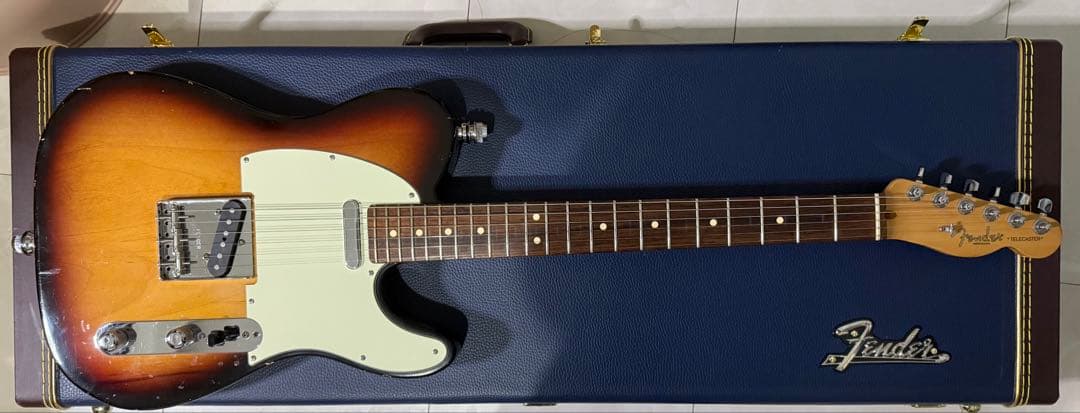 Fender USA highwayone Telecaster ハードケース付