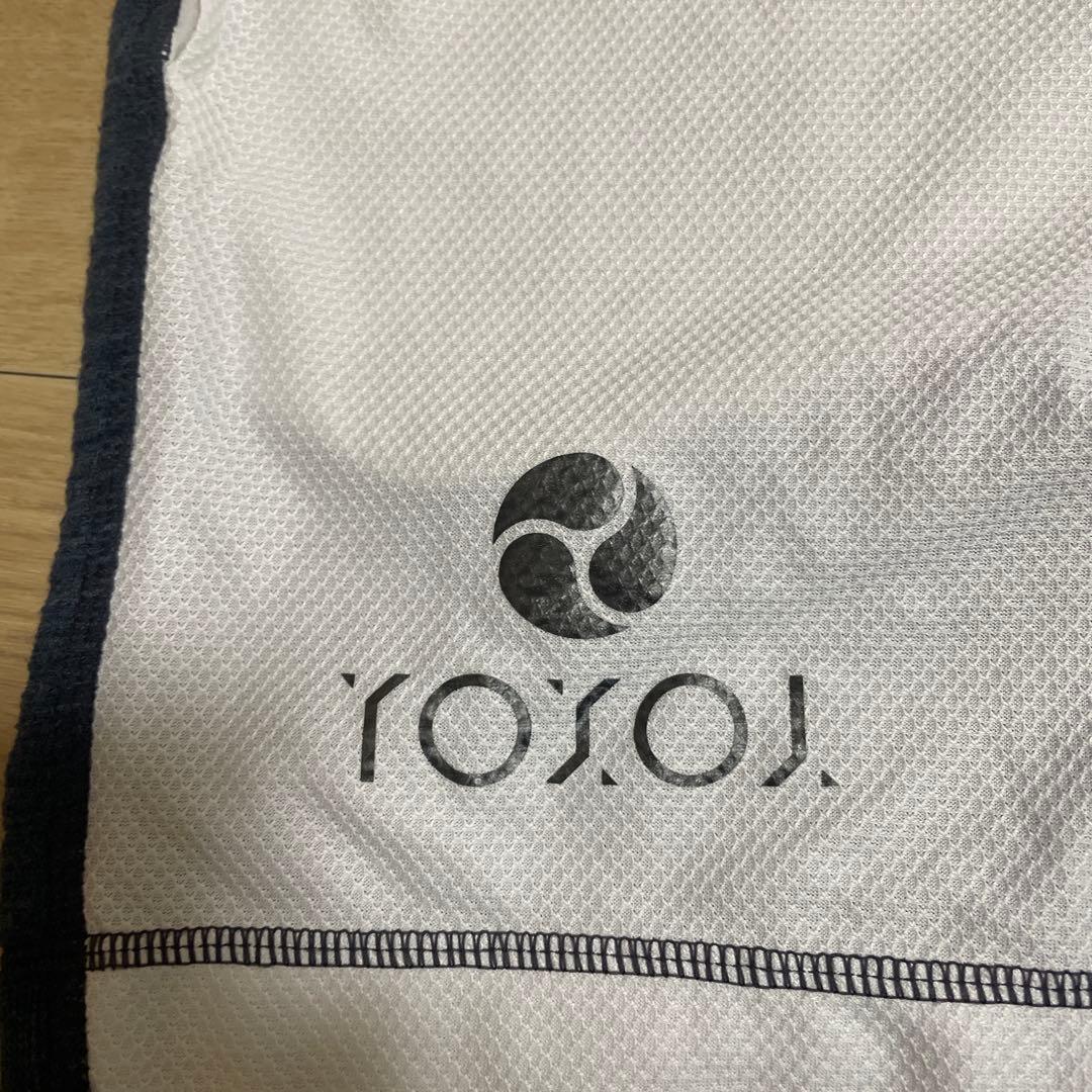 YOXOIテニスウェアセットアップ ホワイト/ネイビー サイズメンズM