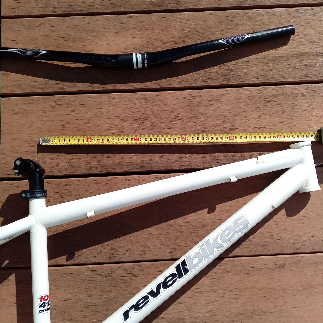 revell bikes MTBフレーム ホワイト　中古品
