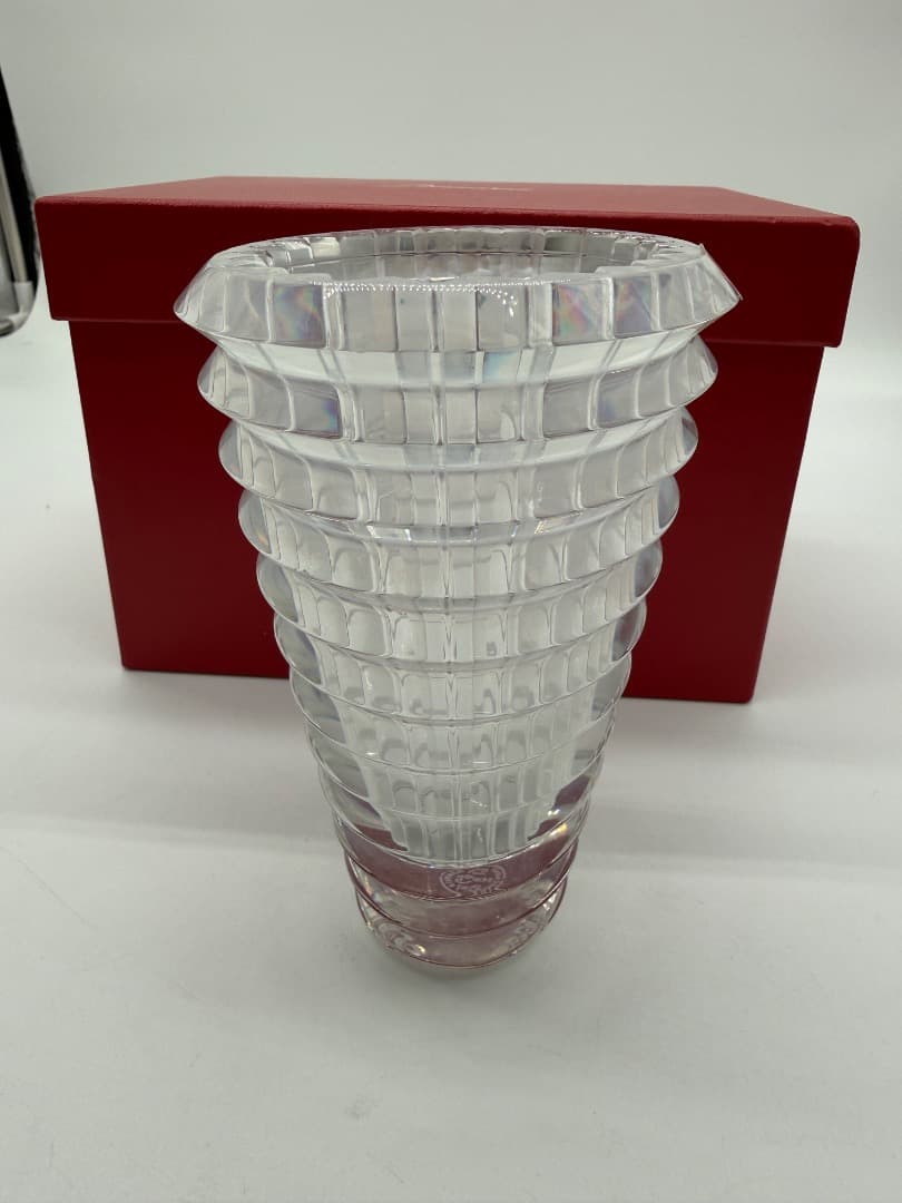 baccarat バカラ　花瓶