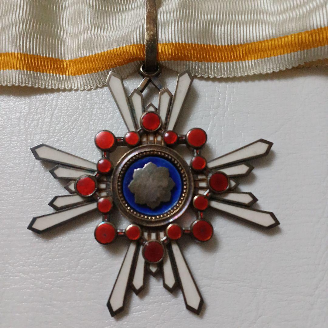勲章　勲三等瑞宝章　勲章美品