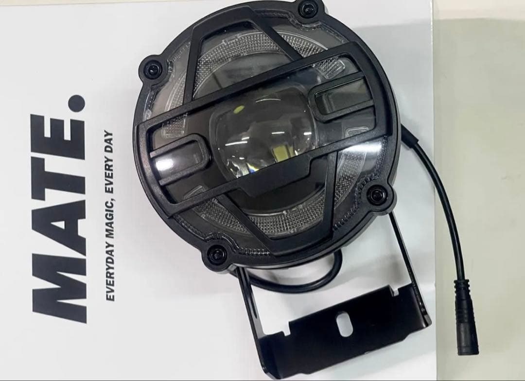 新品★MATE-X高性能大型LED ライト 36V-52V対応 ￼ボルト付き