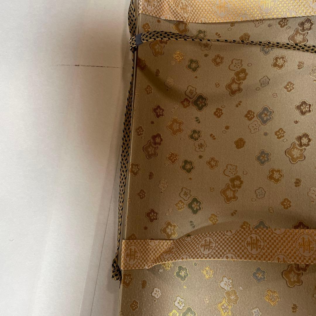 はるです‼️エクセルヒューマン掛け軸、風鎮2点、香炉（台座付き）2点