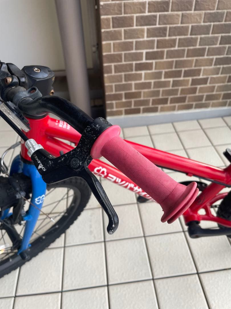 YOTSUBA CYCLE 20インチ キッズバイク 赤青 神戸市でお渡し