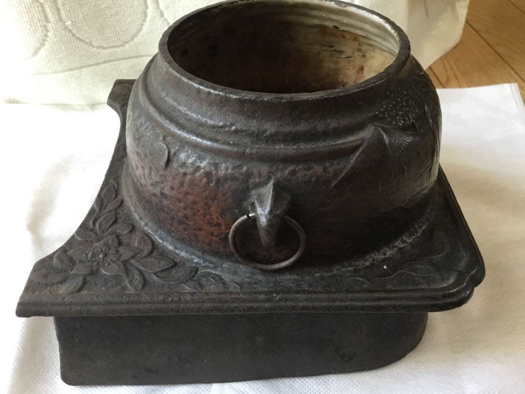 時代物　骨董　鉄瓶　茶釜　茶道具　茶器　真鍮蓋　美術品　レトロ　アンティーク