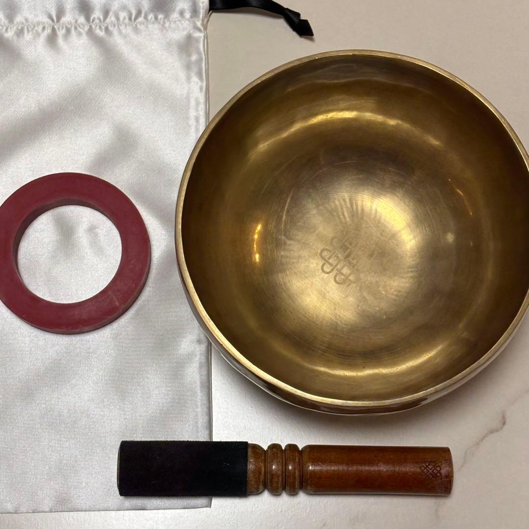 amanamana アマナマナ チベット　シンギングボウル　渋金小中　18cm