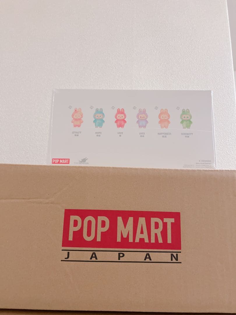 POP MART ラブブ　Big into Energy