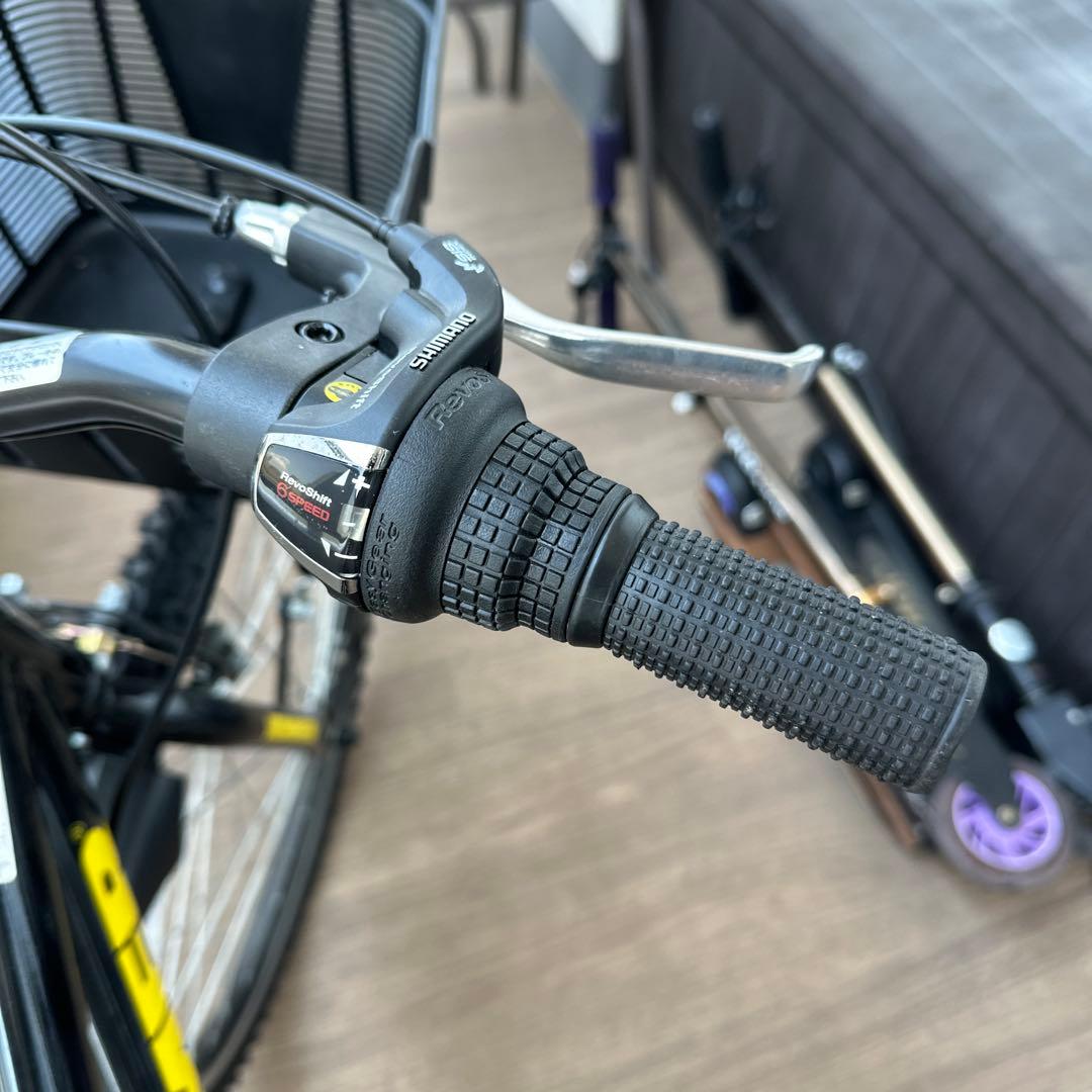 HUMMER キッズバイク 黒 前部バスケット付き