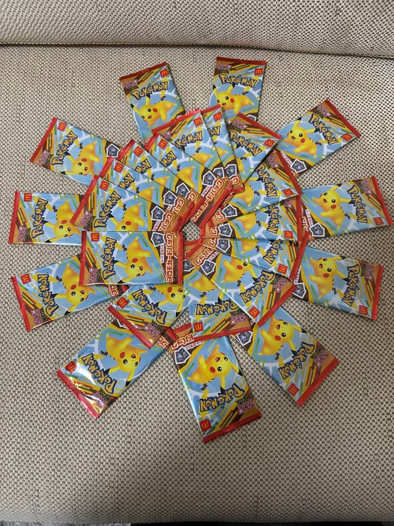 マクドナルドポケモンカード 25パック