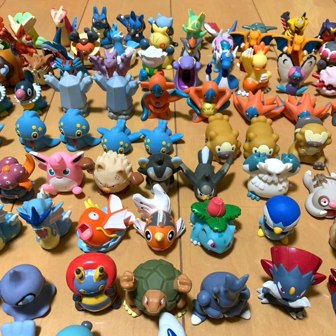 ポケモン指人形323体＋クリアタイプ6体