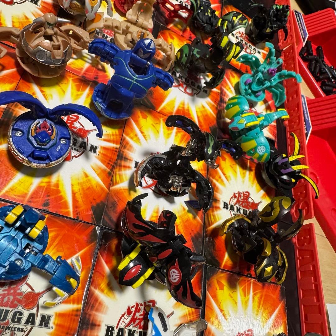 爆丸　スタジアム　本体34体　説明書付