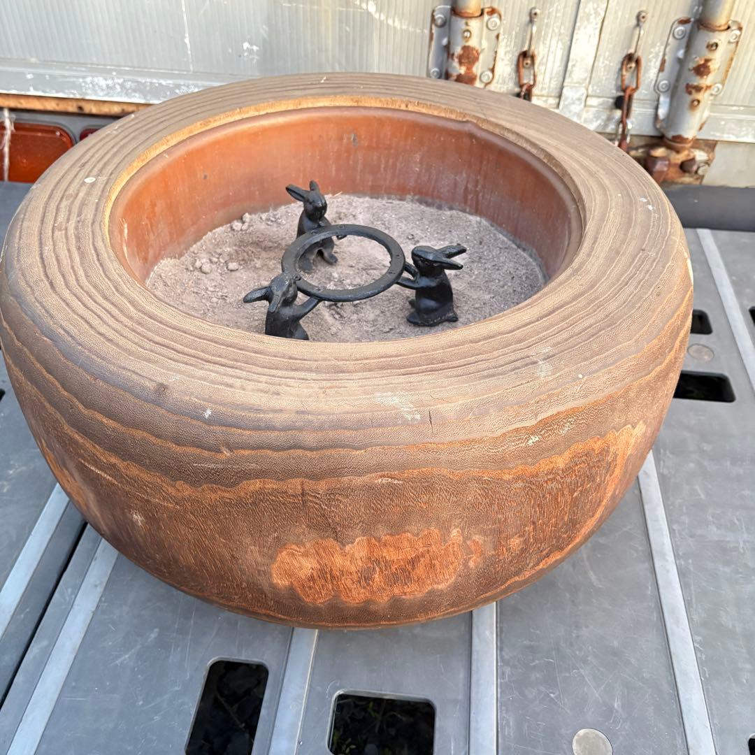 火鉢 うさぎ五徳付　手炙り 木製 工芸品 古道具 レトロ アンティーク 古民具