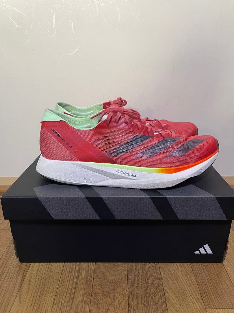 アディダス アディゼロ タクミセン10 28.5cm