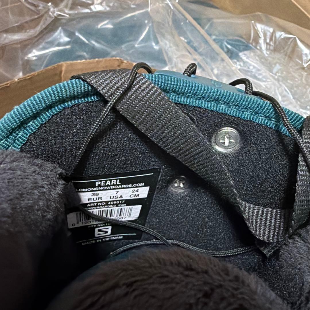 SALOMON スノーボードブーツ 24cm 新品未使用