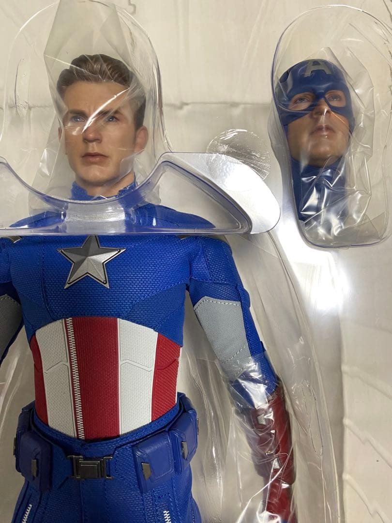 HOT TOYS キャプテン・アメリカ アベンジャーズ エンドゲーム 2012