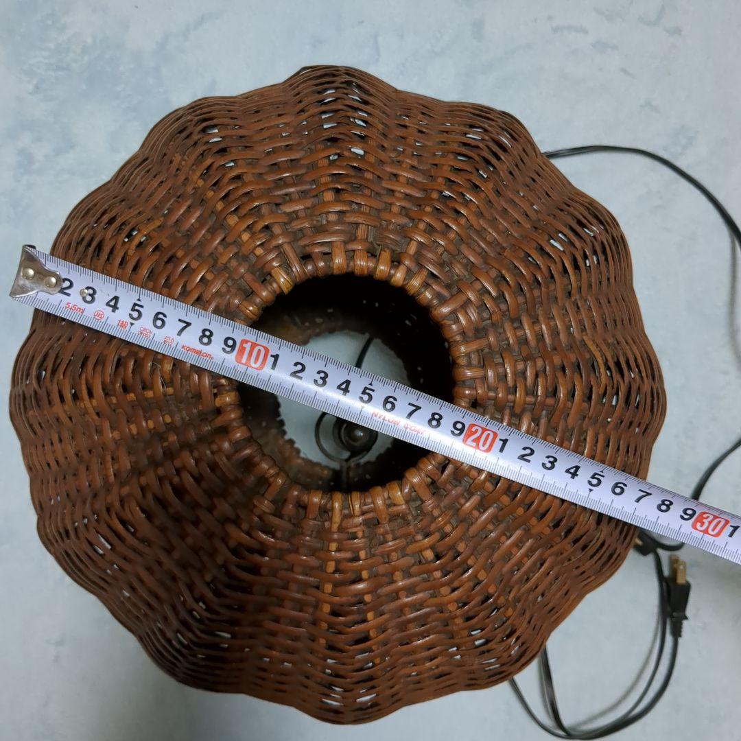 籐製　丸型　ライト　レトロ