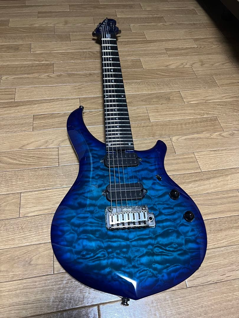 ギター Sterling by MUSICMAN MAJ270