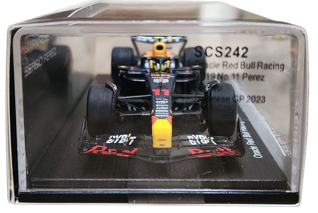 スパーク 1/43 Red Bull Racing RB19 #11 ペレス