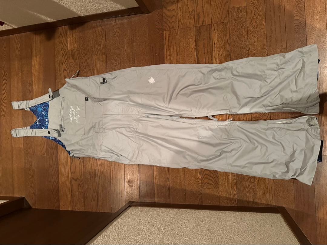 プレイデザインウェア上下　Sサイズ