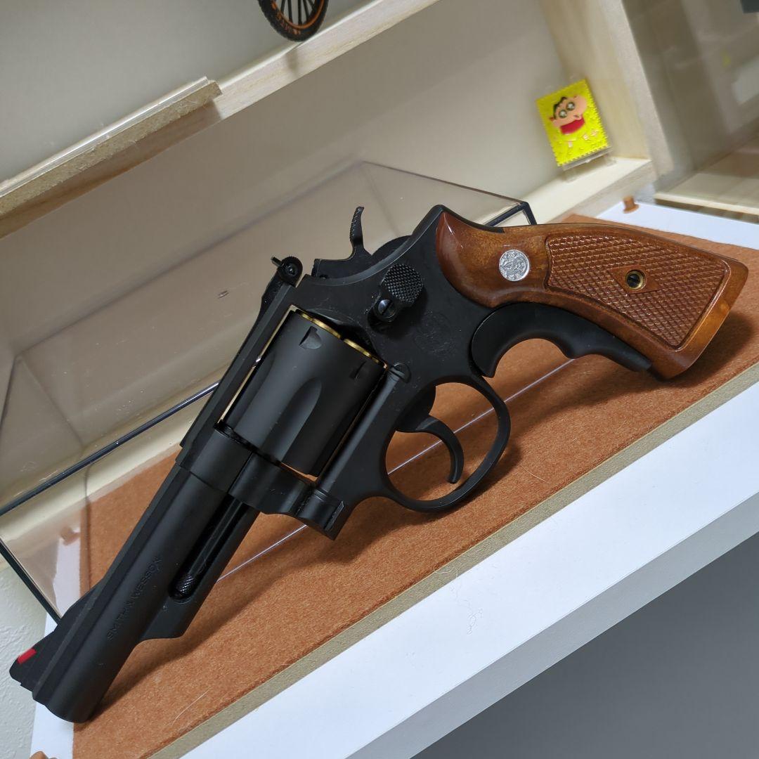 S＆W・M19・4インチ