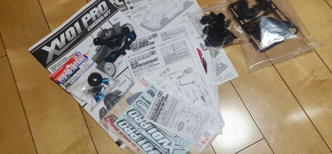 XV01 PRO ラジコンカー