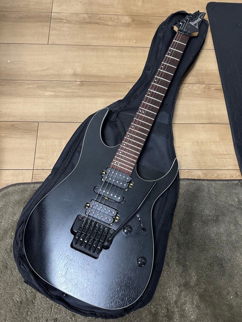Ibanez RG370ZB-WK 2019年製　ゼロポイントシステム搭載