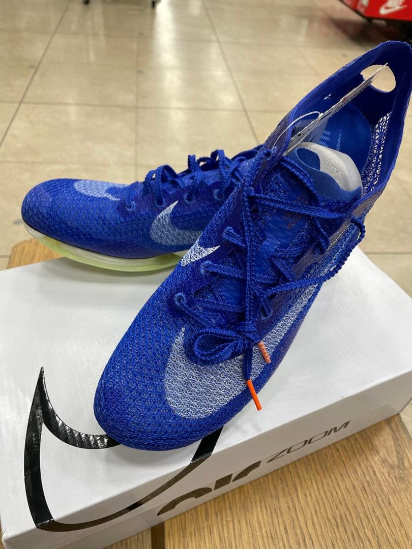 ナイキ　エアズームビクトリー　25.5