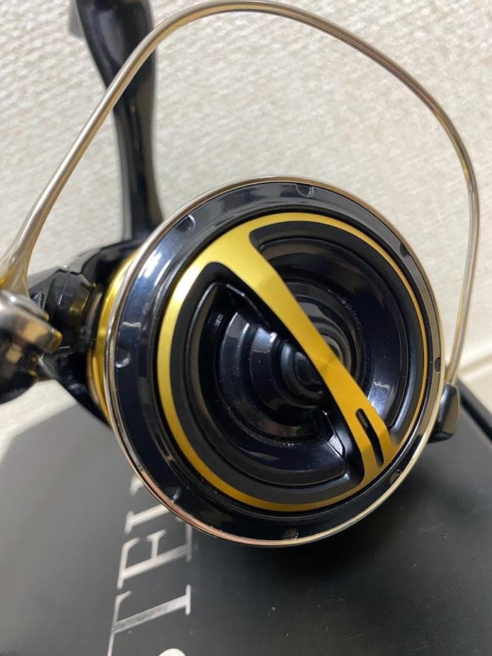 美品 20 ステラSW 4000HG 替えスプール付き シマノ