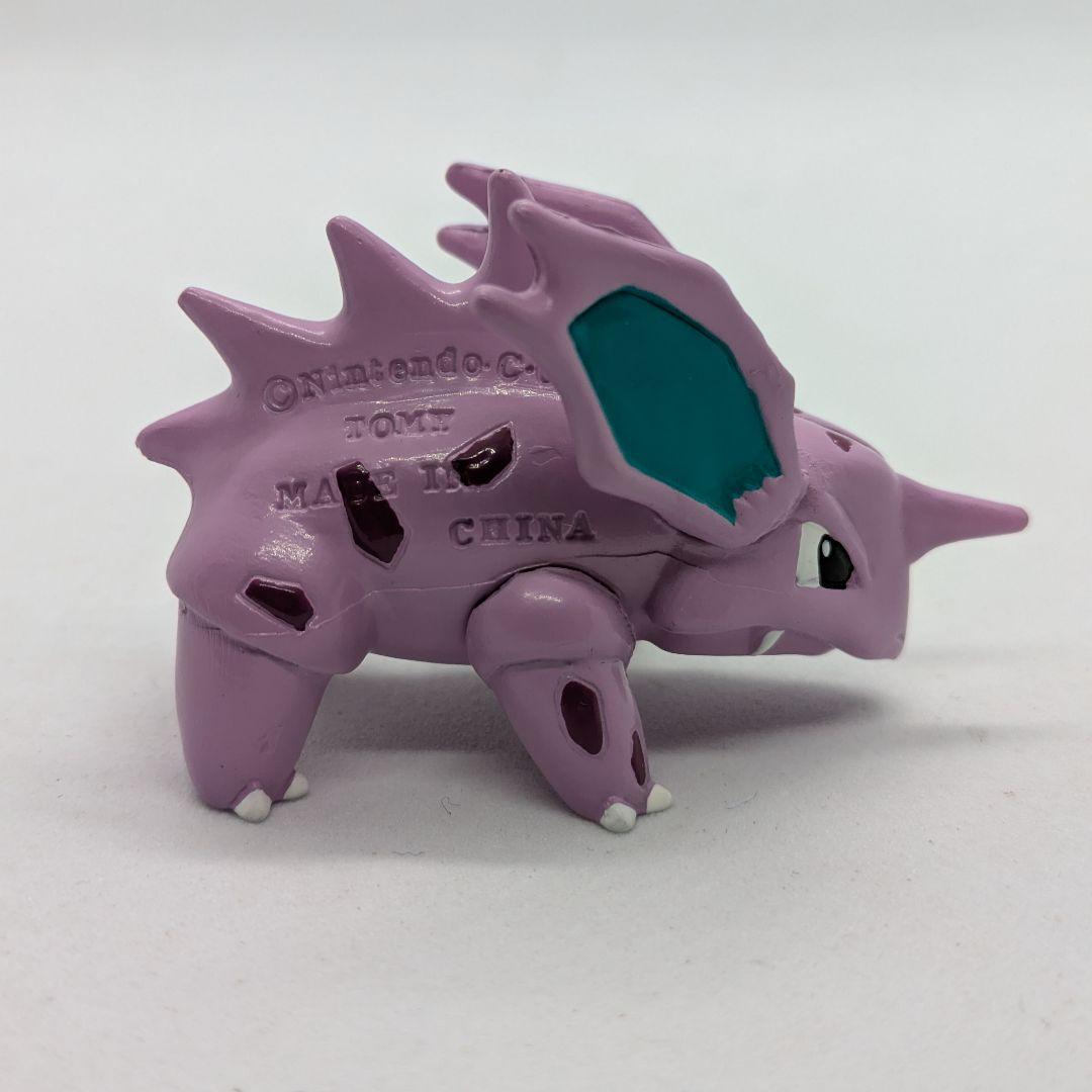 オ*ー様 【希少】TOMY モンスターコレクション ニドリーノ