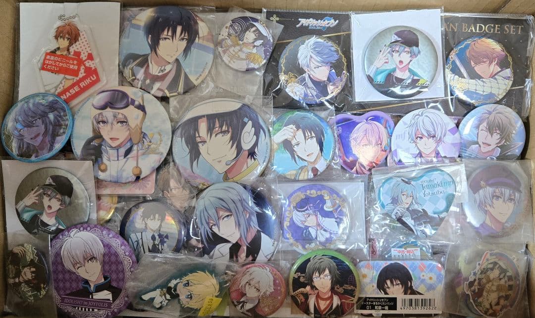 アニメグッズ　アイドリッシュセブン　アイナナ　まとめ売り　約385個