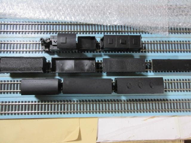 国鉄 キハ80系 気動車 2両セット HOゲージ　（金属製 /カツミ製）