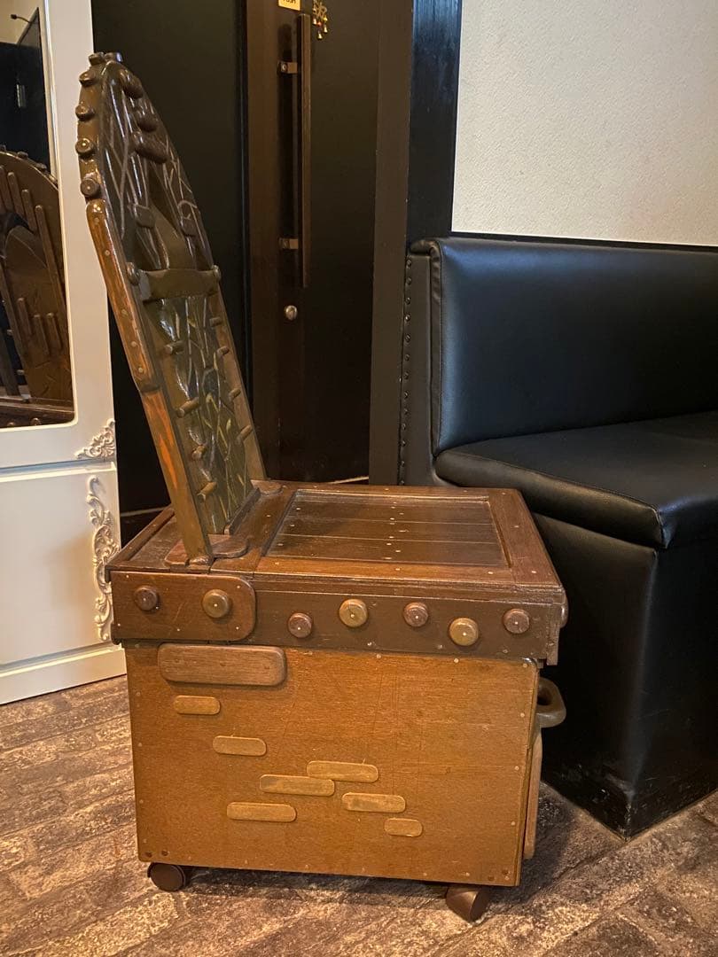 超希少♦️重厚なデザイン♦️アンティーク ウッド チェア 便利な引き出し付♦️送料込